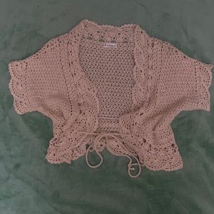 cream/tan crochet cropped sweater